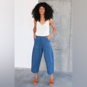 Micaela Greg mid blue Tidal wash barrel jeans